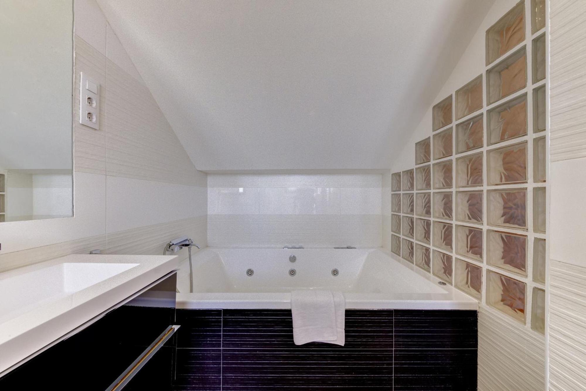 El Palomar Apartment มาดริด ภายนอก รูปภาพ