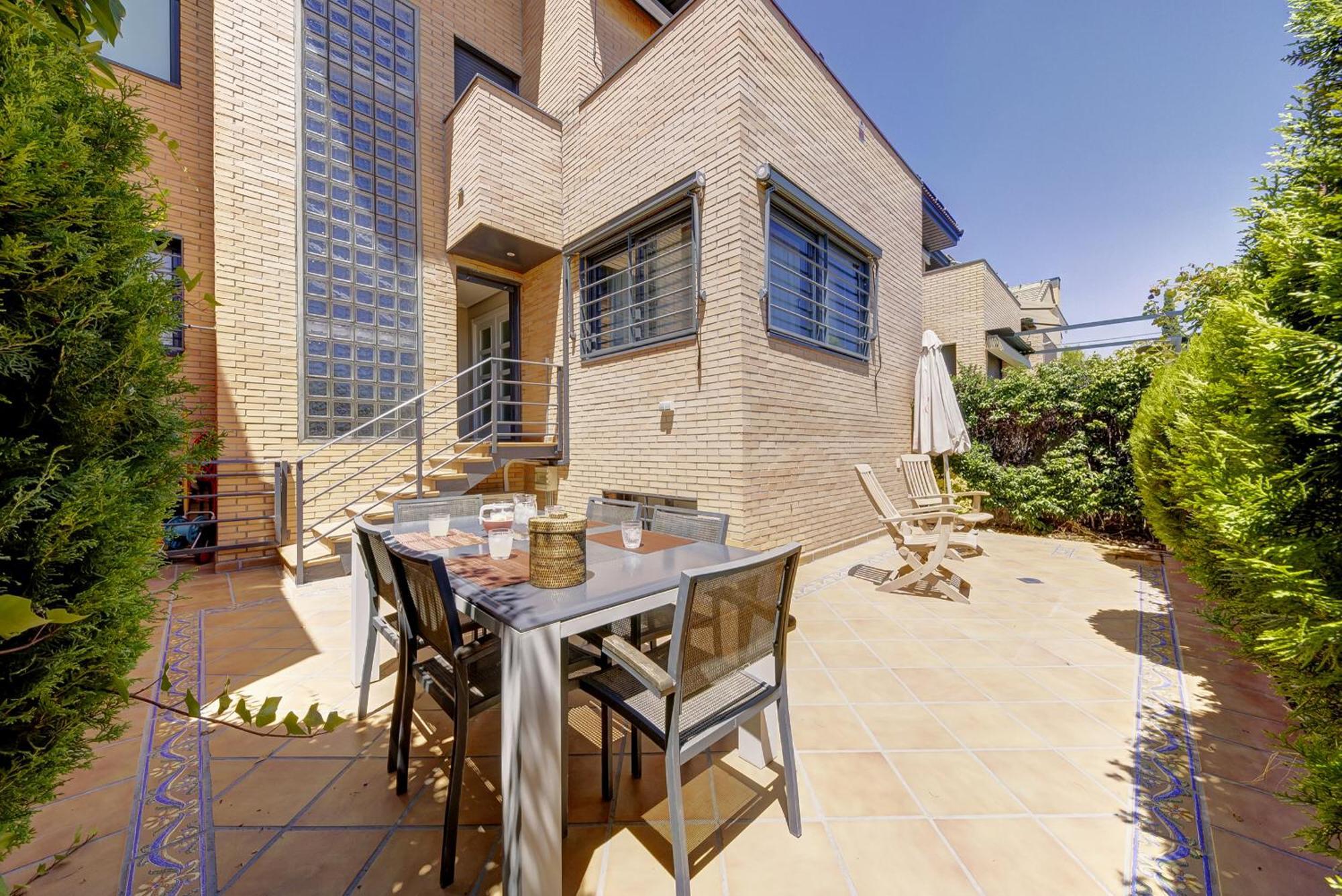 El Palomar Apartment มาดริด ภายนอก รูปภาพ